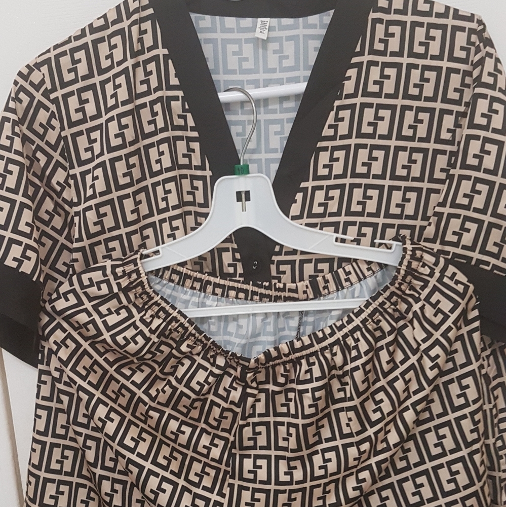 silk nightgown for women with short sleeve shorts,